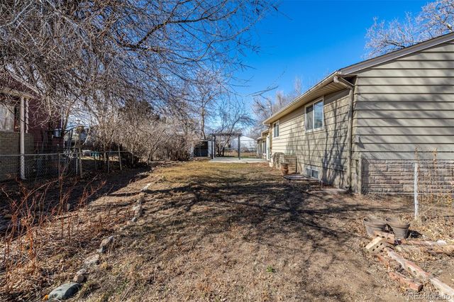 3110 W Bear Creek Drive, Englewood, CO 80110