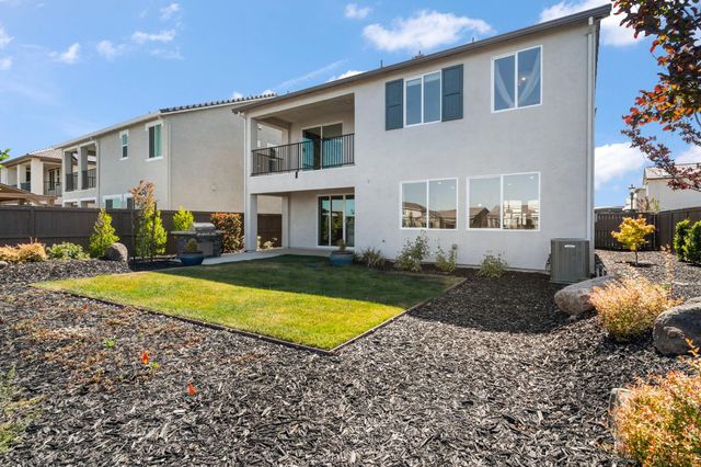 10313 Ultar Dr, Stockton, CA 95219