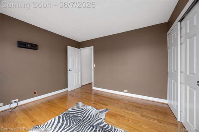 5000 Town Center 2305, Southfield, MI 48075