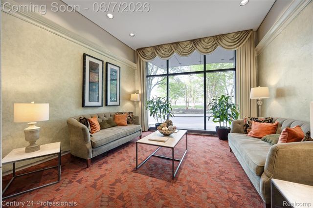 5000 Town Center 2305, Southfield, MI 48075