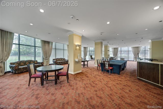 5000 Town Center 2305, Southfield, MI 48075