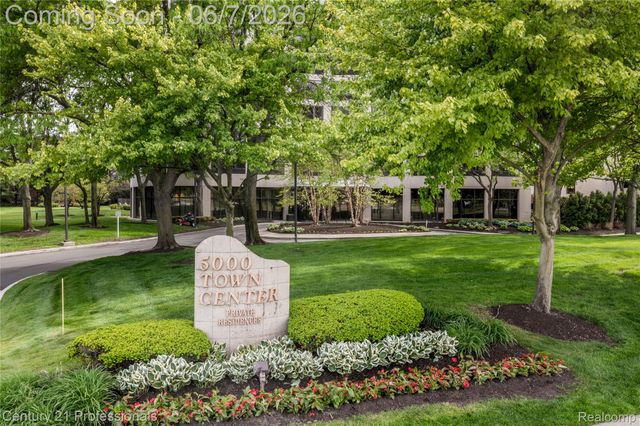 5000 Town Center 2305, Southfield, MI 48075