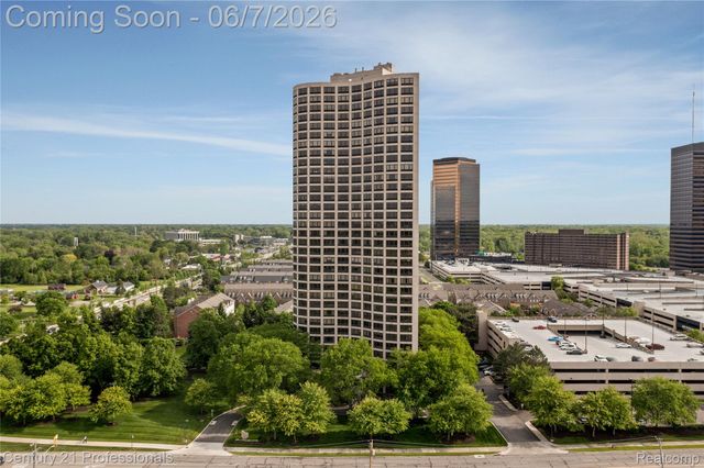 5000 Town Center 2305, Southfield, MI 48075