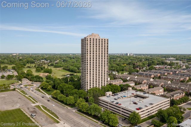 5000 Town Center 2305, Southfield, MI 48075
