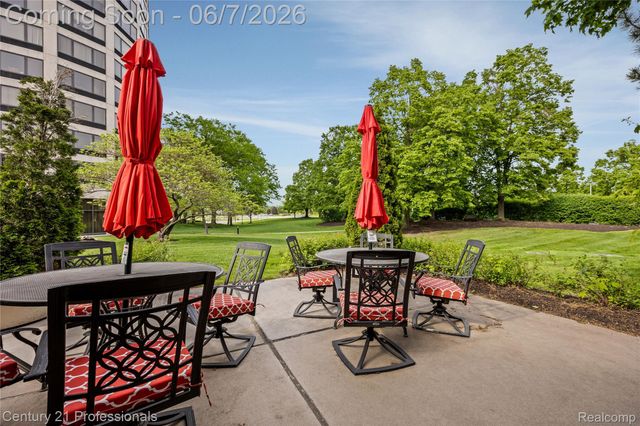 5000 Town Center 2305, Southfield, MI 48075
