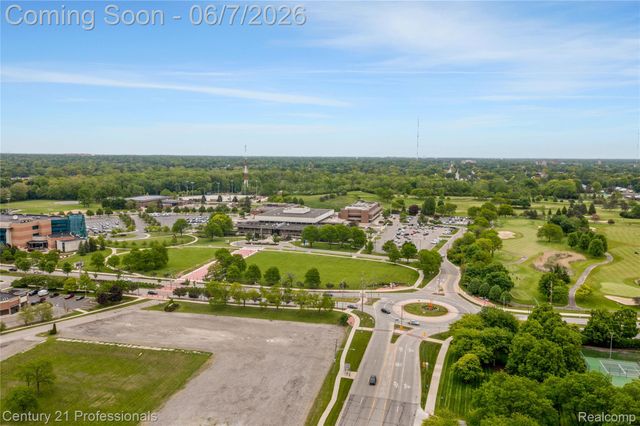 5000 Town Center 2305, Southfield, MI 48075