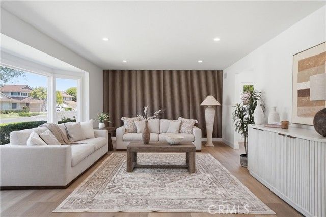801 S Fairmont Way, Orange, CA 92869