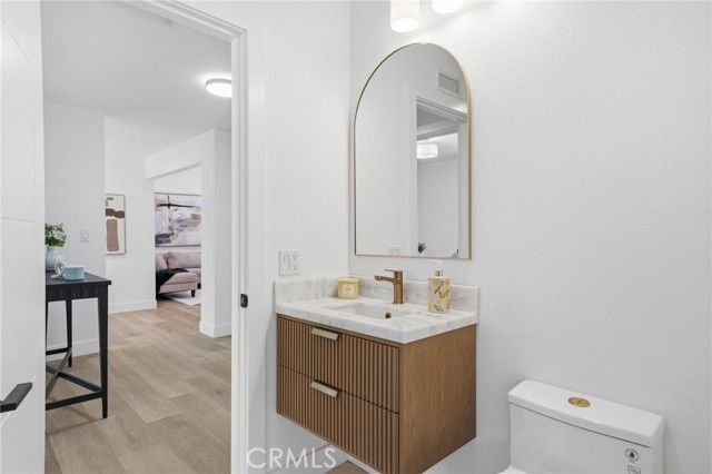 801 S Fairmont Way, Orange, CA 92869