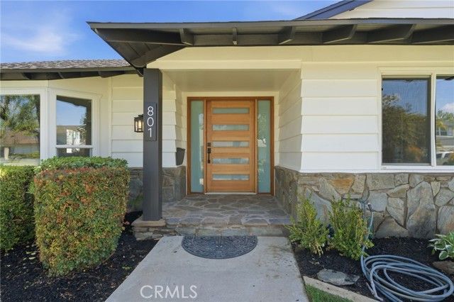 801 S Fairmont Way, Orange, CA 92869