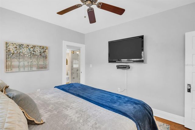 903 E MCBERRY STREET, Tampa, FL 33603