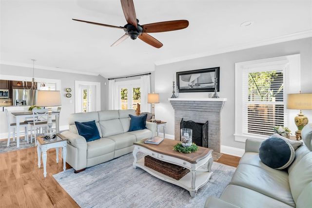 903 E MCBERRY STREET, Tampa, FL 33603