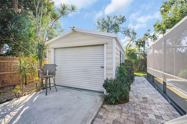 903 E MCBERRY STREET, Tampa, FL 33603