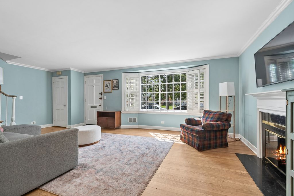 1615 Dobson Street, Evanston, IL 60202 — photo 3