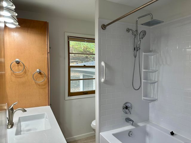 113 HAPPY HOLLOW Boulevard, Council Bluffs, IA 51503