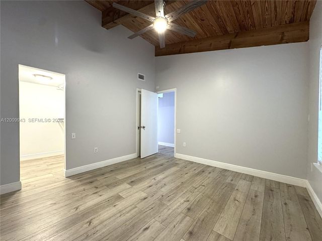 13640 SW 102nd Ln 13640, Miami, FL 33186