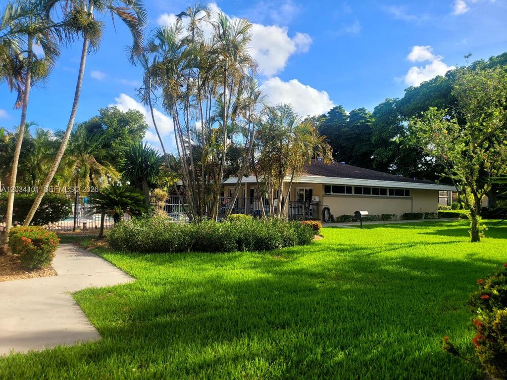 1231 NW 13th St 464F, Boca Raton, FL 33486