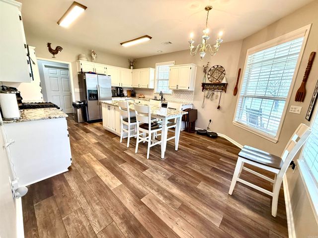 292 Woodland Cove, Malvern, AR 72104