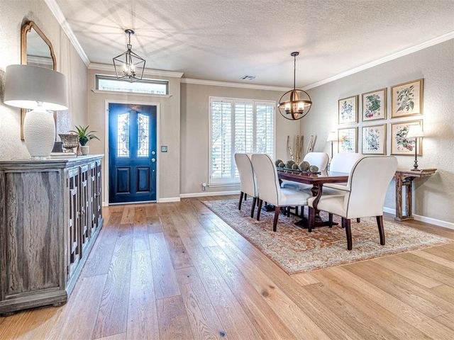 1401 Sandhurst Circle, Edmond, OK 73034