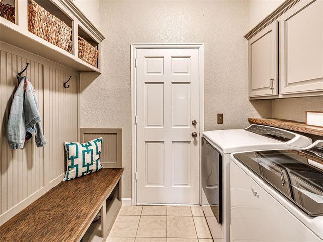 1401 Sandhurst Circle, Edmond, OK 73034