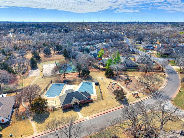 1401 Sandhurst Circle, Edmond, OK 73034