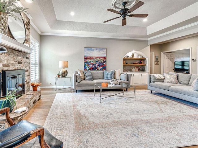 1401 Sandhurst Circle, Edmond, OK 73034
