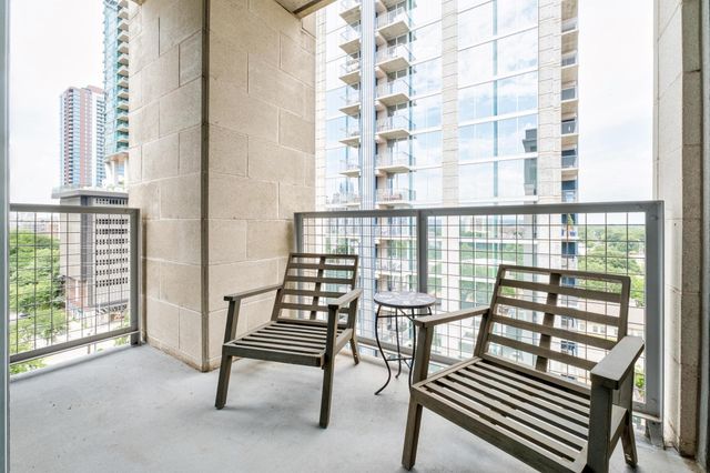 54 Rainey ST 1018, Austin, TX 78701