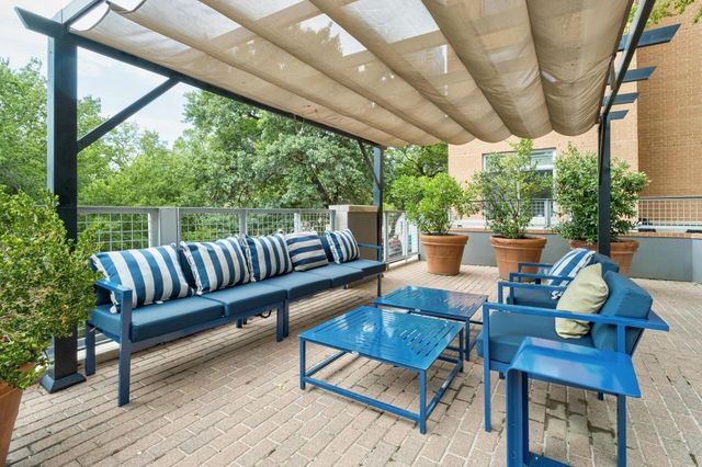 54 Rainey ST 1018, Austin, TX 78701