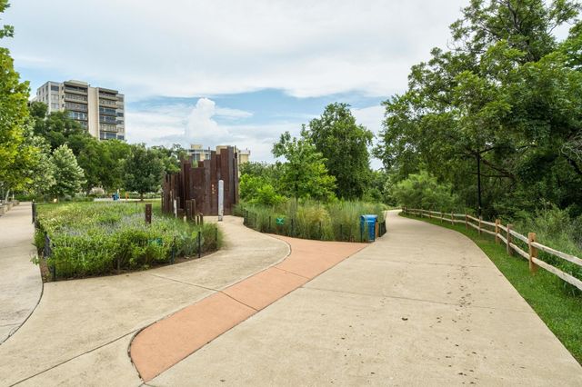 54 Rainey ST 1018, Austin, TX 78701
