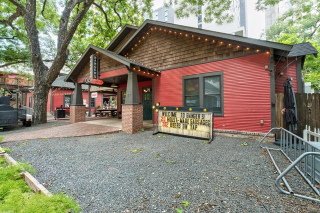 54 Rainey ST 1018, Austin, TX 78701