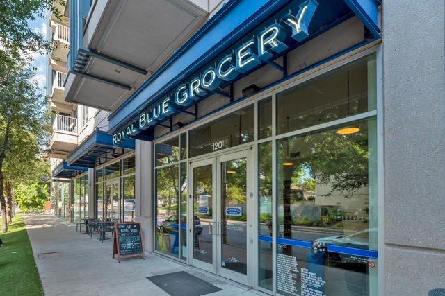 54 Rainey ST 1018, Austin, TX 78701