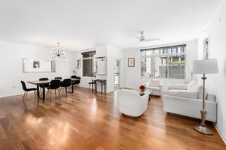 54 Rainey ST 1018, Austin, TX 78701