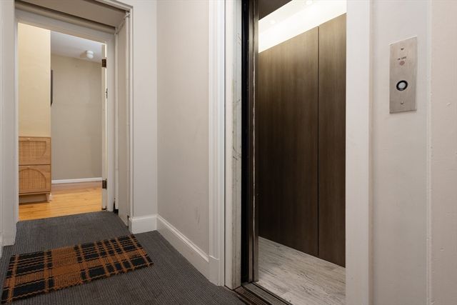 7 Bay State Rd 2C, Boston, MA 02215