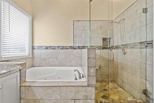 93 Overlook Circle, Dawsonville, GA 30534