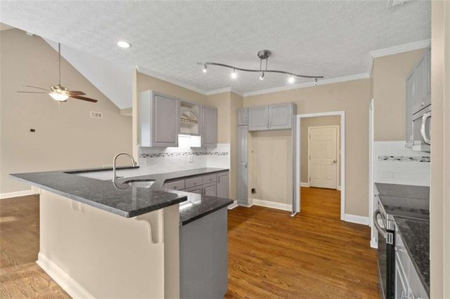 93 Overlook Circle, Dawsonville, GA 30534