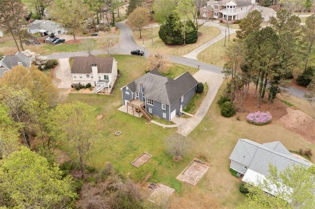 93 Overlook Circle, Dawsonville, GA 30534