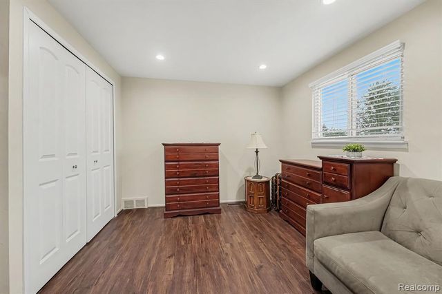 11743 Sorrento Boulevard, Sterling Heights, MI 48312