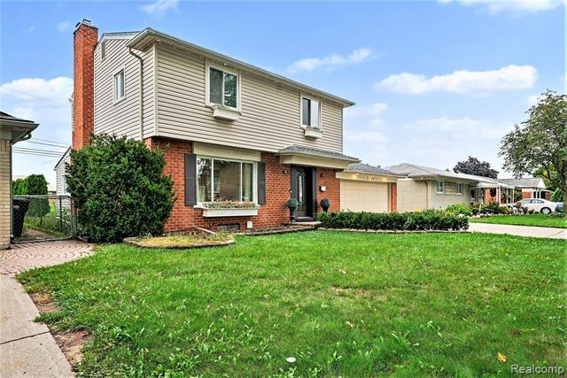 11743 Sorrento Boulevard, Sterling Heights, MI 48312