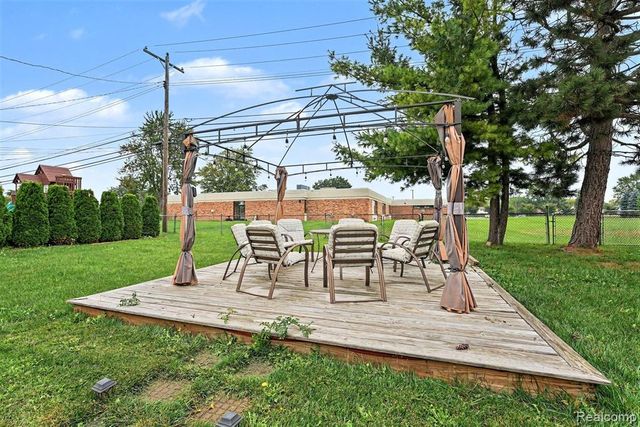11743 Sorrento Boulevard, Sterling Heights, MI 48312