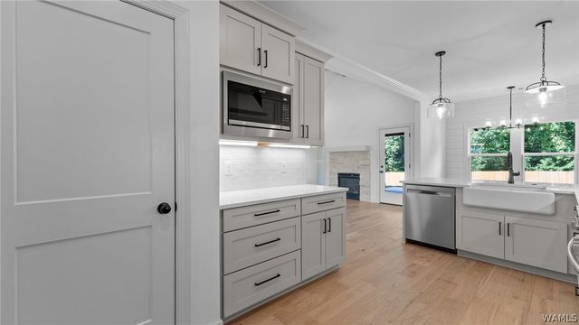 13966 Glenview, Northport, AL 35475