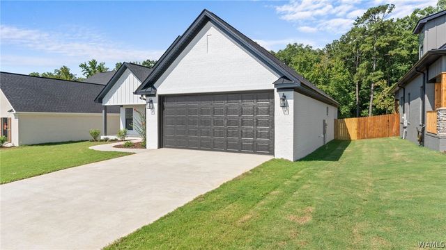13966 Glenview, Northport, AL 35475