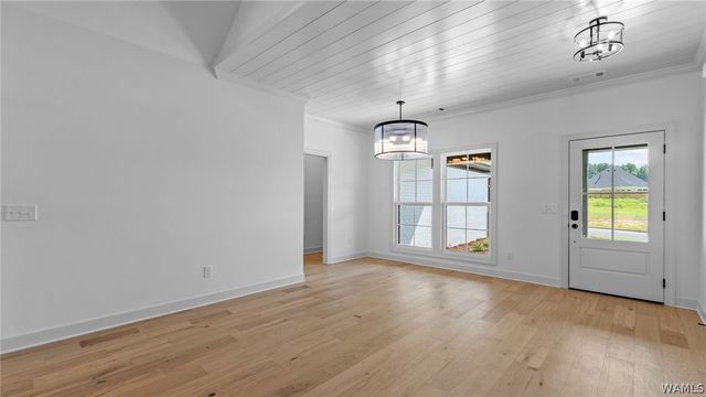 13966 Glenview, Northport, AL 35475