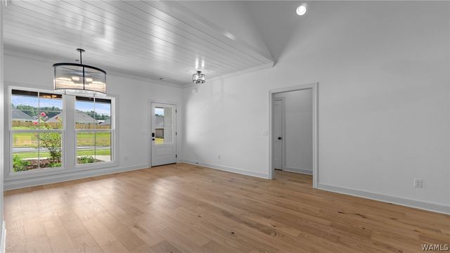 13966 Glenview, Northport, AL 35475