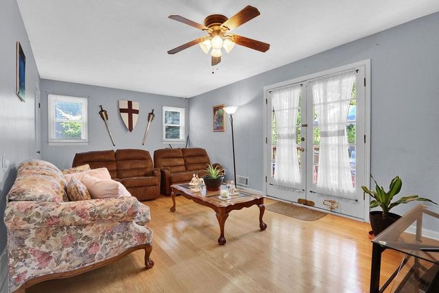 2906 Castle Drive, Lawrenceville, GA 30044