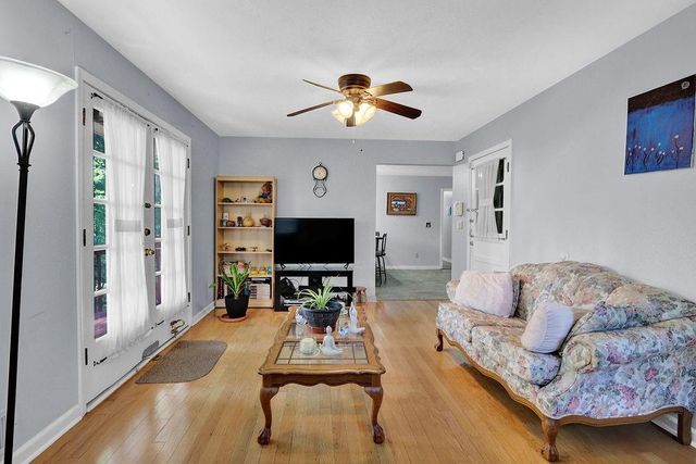 2906 Castle Drive, Lawrenceville, GA 30044