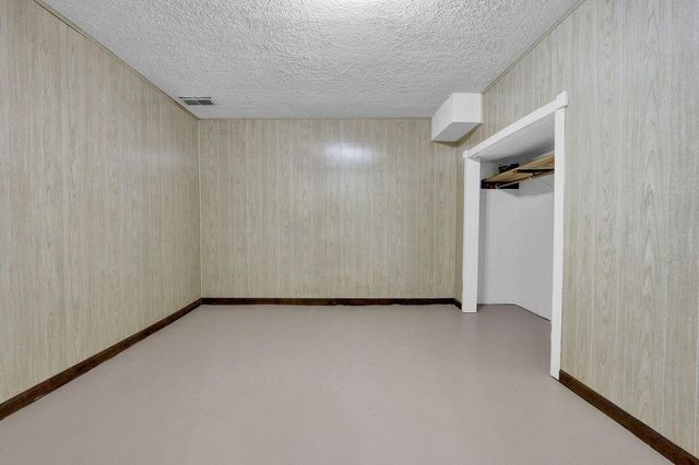 2906 Castle Drive, Lawrenceville, GA 30044