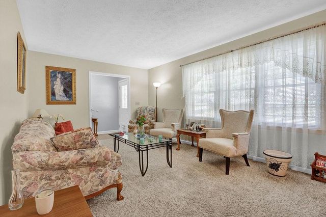 2906 Castle Drive, Lawrenceville, GA 30044