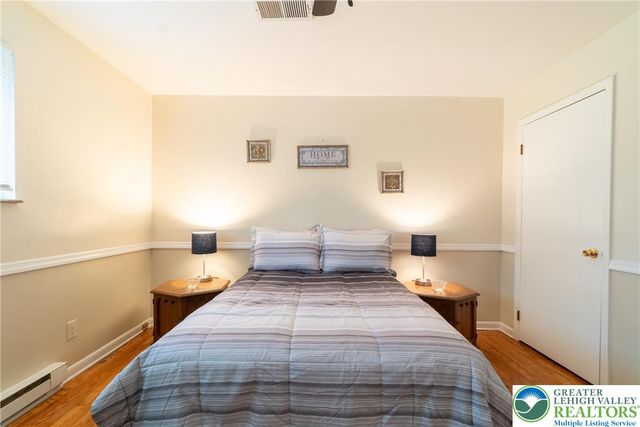 1226 Stones Crossing Road, Palmer Twp, PA 18045