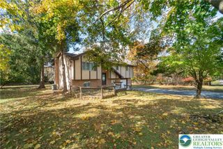 1226 Stones Crossing Road, Palmer Twp, PA 18045