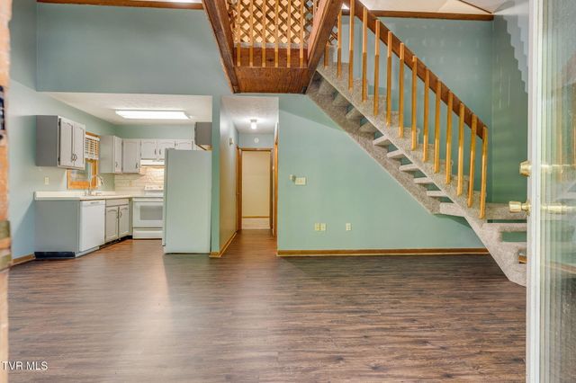 2024 Queensbury Court, Kingsport, TN 37660