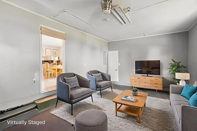 7559 Scottsville Rd, Lafayette, TN 37083